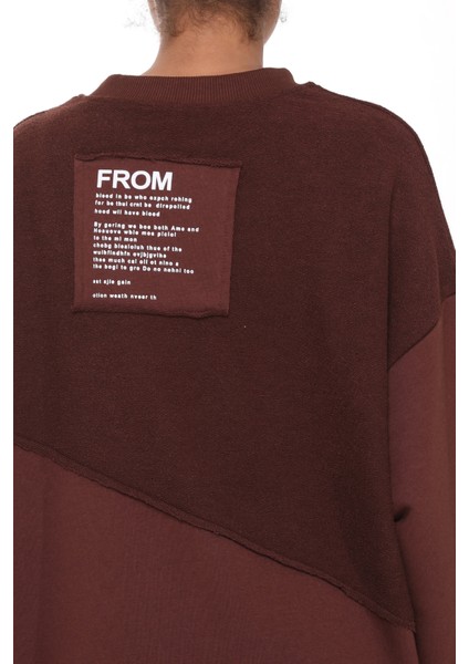 Kadın Bisiklet Yaka Garnili Sırt Detaylı Oversize Sweatshirt