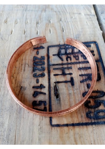 Bakır Bileklik Işlemeli "motifli" Üreticisinden. modelleri