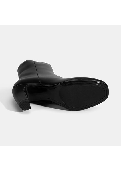 Kadın Siyah Topuklu Deri Bot fırsatları