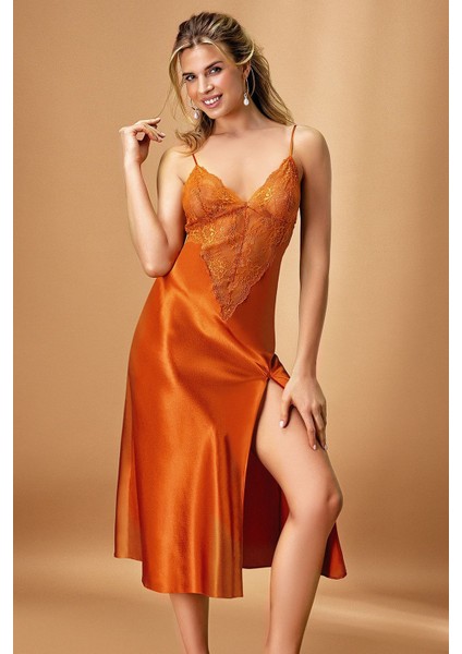 7136 Kadın Saten Ip Askılı Yırtmaç Detaylı Uzun Gecelik-Amber