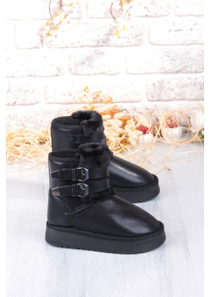 Nurela Simli Süet Içi Kürklü Tüy ve Toka Detaylı Anne Kız Kısa Kadın Bot fiyatları