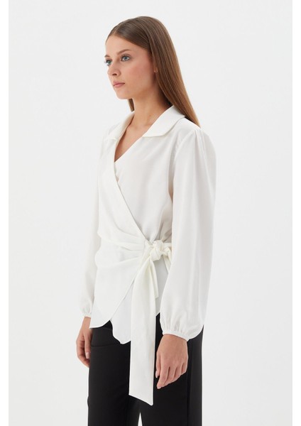 Yanı Bağlamalı Saten Bluz Ekru fırsatları