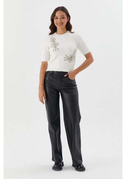 Işlemeli Kısa Kol Triko Bluz Ekru fırsatları