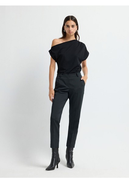 Paçası Yırtmaçlı Yandan Cepli Pantolon Siyah 15326539168 modelleri