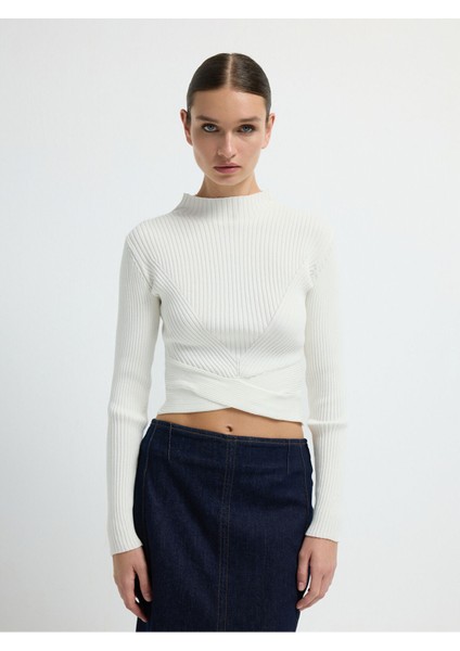 Beli Detaylı Triko Kazak Kemik 13945644000