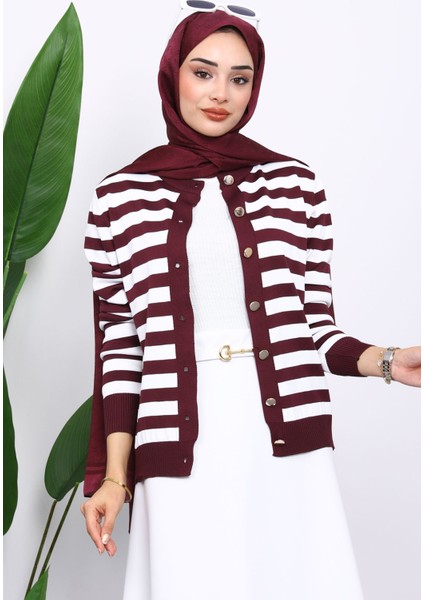 Bordo Düğmeli Soğuk İplik Triko Hırka