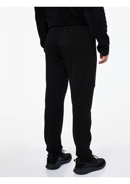 Rahat Kalıp Cepli Pamuklu Beli Bağcıklı Baskılı Jogger Spor Eşofman Altı fırsatları