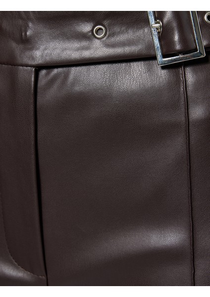 Slim Fit Normal Paça Kemerli Nervürlü Suni Deri Pantolon