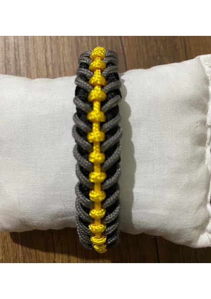 Siyah Gri Sarı Paracord Bileklik modelleri