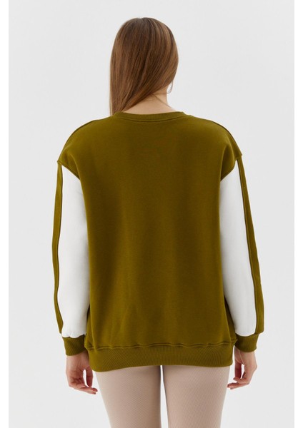 Kolları Şerit Detaylı Oversize Sweatshirt Olıve indirimleri