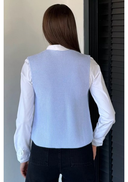 Kadın V Yaka Ön Düğmeli Triko Yelek P-00019004 fırsatları