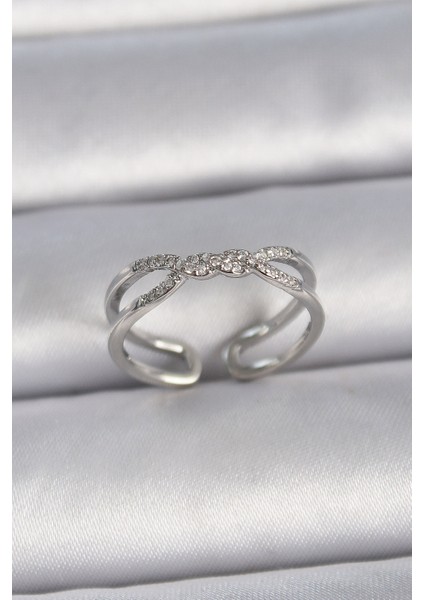 Pirinç Gümüş Renk Ayarlanabilir Zirkon Taşlı Sarmal Model Kadın Yüzük - TJ-BYK3401