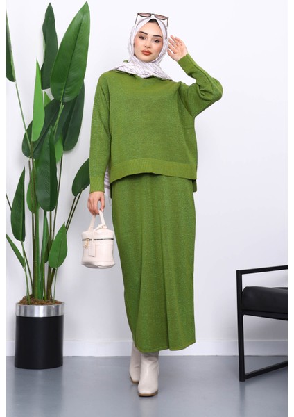 Yeşil Gömlek Yaka Triko Etekli Takım modelleri