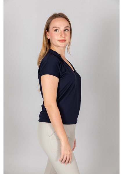 Kadın V Kesim Hakim Yaka Kısa Kollu T-Shirt fırsatları