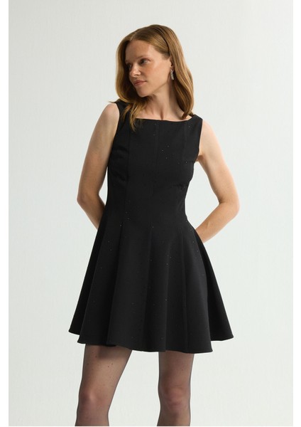 Taş Detaylı Gabardin Elbise Siyah 124L9675001 fırsatları