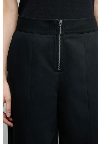Fermuar Detaylı Pantolon Siyah 153M2240000 modelleri