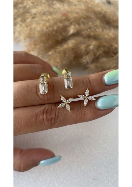 Minimalist Dikdörtgen Kare Küpe modelleri