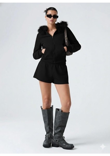 Kadın Siyah Fermuarlı Kapüşonlu Sweatshirt – Kürklü Kapüşon, Cepli, Rahat Kalıp fırsatları