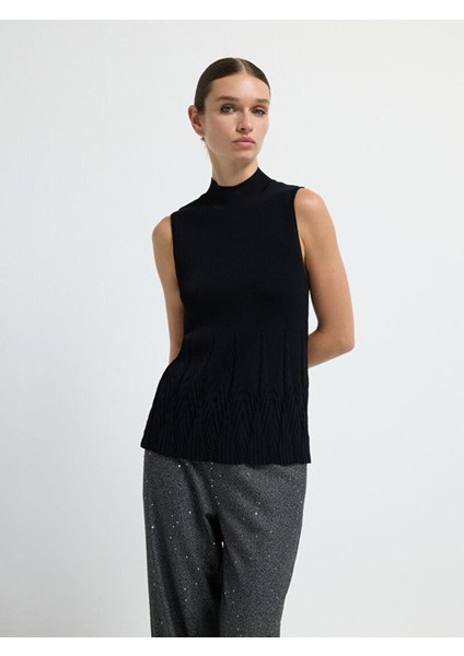 Dik Yaka Triko Bluz Siyah 11545595000