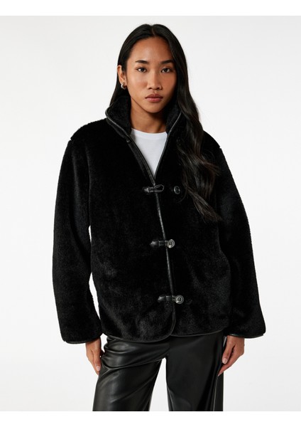 Uzun Kollu Düğmeli Kruvaze Peluş Ceket