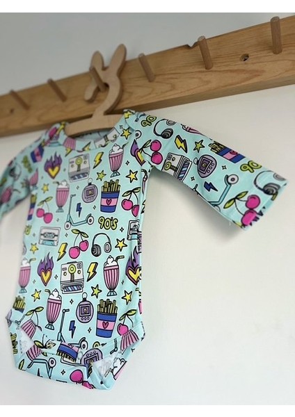 Retro 90's Kirazlı Mavi Pembe %100 Organik Pamuklu Kız Unisex Bebek Body Zıbın fiyatları