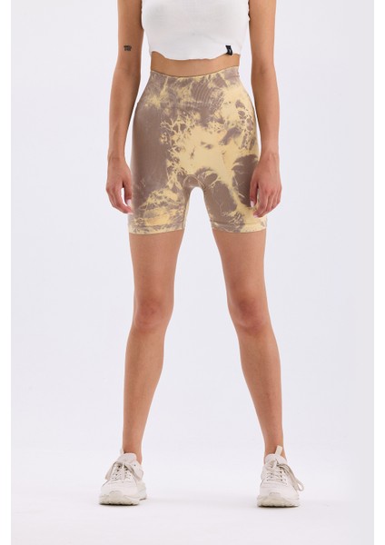 Spor Şort Batik Desenli Dikişsiz Esnek ve Toparlayıcı Push Up Kısa Şort