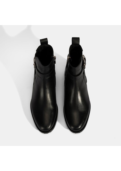 Kadın Siyah Ayarlanabilir Metal Tokalı Deri Bot