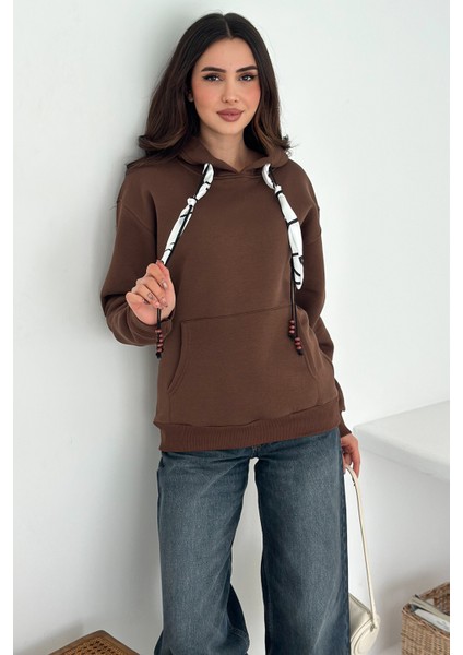 Kadın Fular Detaylı Kapüşonlu Sweatshirt – Casual Charm modelleri