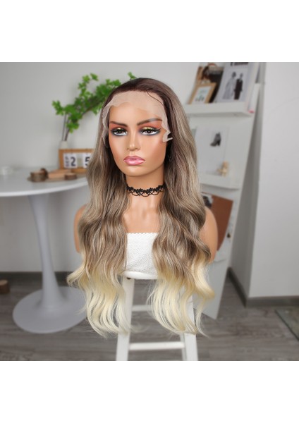 Bebek Kumralı Platin Ombre ve Röfleli Fiber Sentetik Geniş Dalgalı Tül Peruk fırsatları