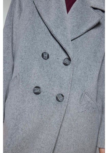 Kruvaze Yaka Cep Detaylı Kaşe Kaban fırsatları