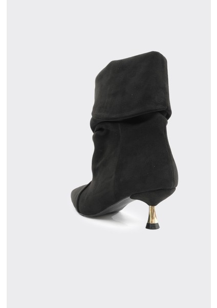 Kısa Topuk Uzun Kadın Bot modelleri