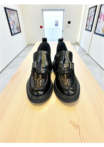 R8398 Siyah Rugan Hakiki Deri Tam Ortopedik Kadın Casual Günlük Ayakkabı indirimleri