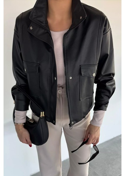 Kadın Iç Astarlı Çift Cepli Çıtçıtlı ve Fermuarlı Suni Deri Ceket P-00018516 modelleri