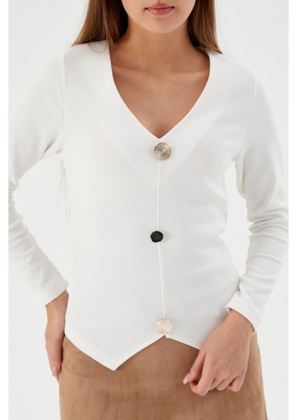 Tasarım Düğmeli V Yaka Body Beyaz modelleri