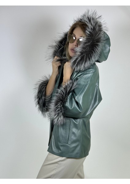 Çift Taraflı Giyilebilir Kadın Deri Mont 340