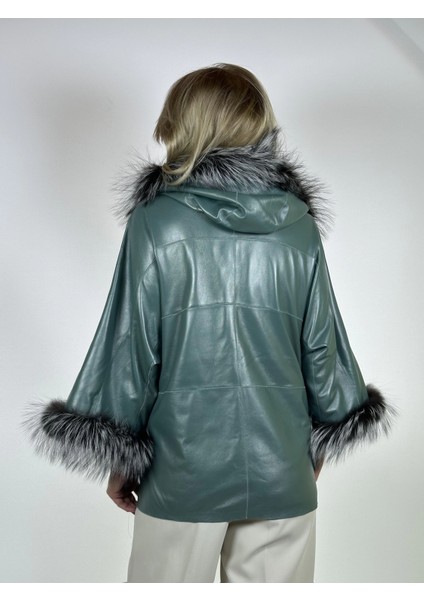 Çift Taraflı Giyilebilir Kadın Deri Mont 340