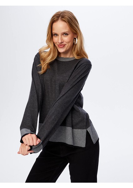 Renk Bloklu Bisiklet Yaka Triko Bluz Faik Sönmez modelleri