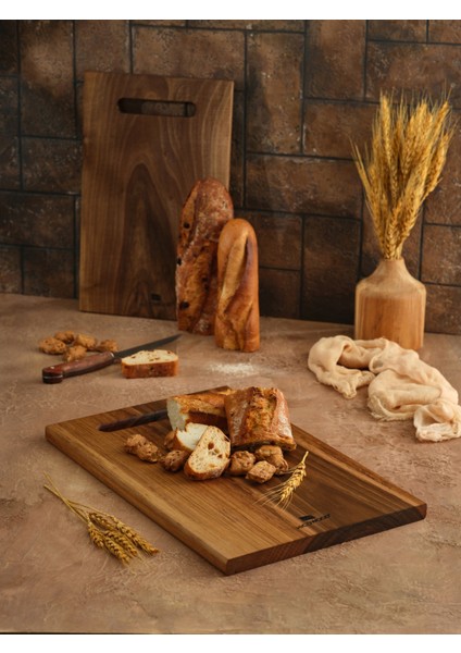 2’li Doğal Ceviz Kesme ve Sunum Tahtası Seti – Lazerle İsim/Söz Yazılır