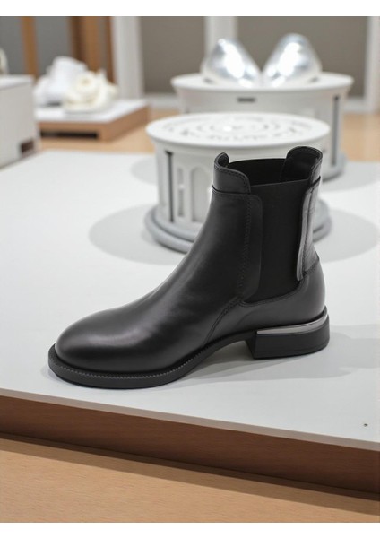 D25KB-8325 Siyah Hakiki Deri Tam Ortopedik Günlük Kadın Bot fiyatları