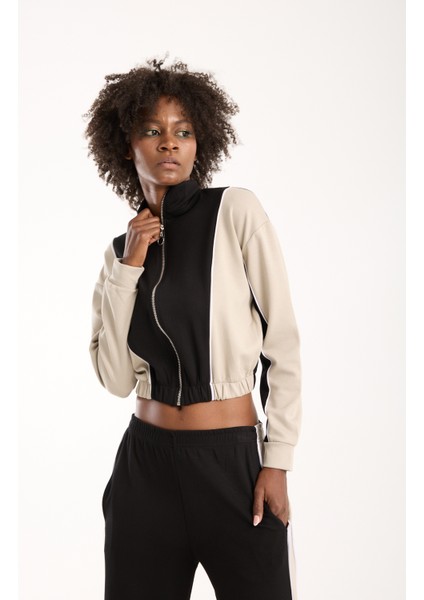 Urbnfıt Kadın Renk Bloklu Fermuarlı Rahat Kesim Eşofman Takımı / Women’s Relaxed Fit Tracksuit