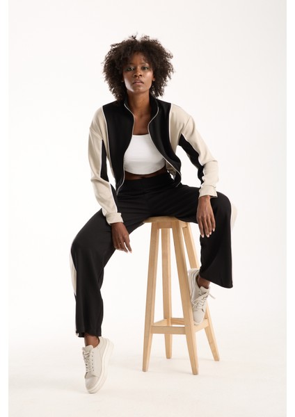 Urbnfıt Kadın Renk Bloklu Fermuarlı Rahat Kesim Eşofman Takımı / Women’s Relaxed Fit Tracksuit