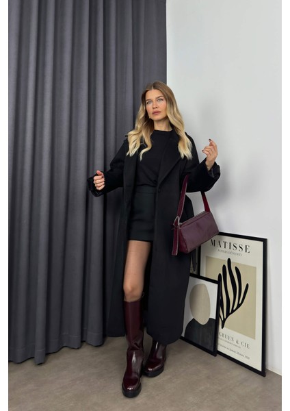 Siyah Kuşaklı Astarlı Oversize Kol Detay Kaban indirimleri