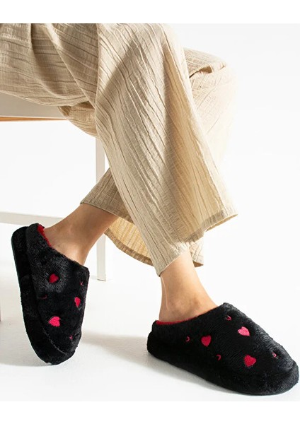 Love Kalp Desenli Peluş Içi Tüylü Kaydırmaz Taban Rahat Pofuduk Çeyiz Bohça Misafir Kadın Ev Terliği modelleri
