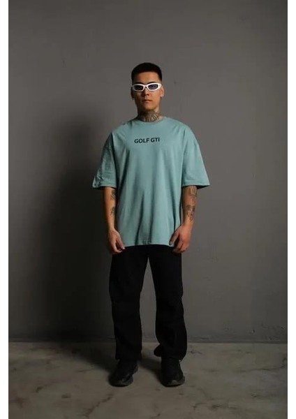 Erkek Oversize Baskılı Tişört – Golf Gtı Retro Araba Desenli, Ön & Arka Dijital Baskı, Sokak Modası Stil - Mint Yeşili