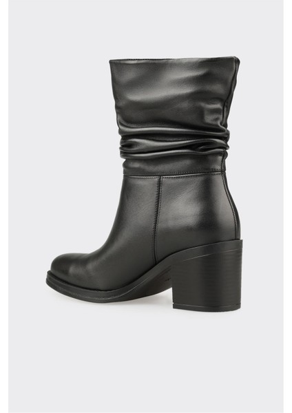 Siyah Deri Kadın Günlük Bot modelleri