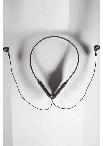 Yeni Nesil Bluetooth Kulaklık Kablolu Kulak Içi Dijital Göstergeli fırsatları