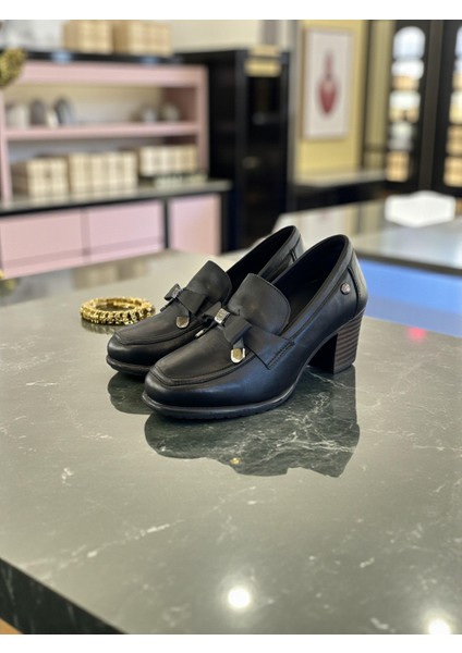 D25KA-3335 Siyah Hakiki Deri Tam Ortopedik Kadın Casual Günlük Ayakkabı indirimleri