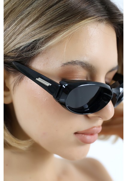 Kadın Geometrik Siyah UV400 Güneş Gözlüğü WP25-33 C2 indirimleri
