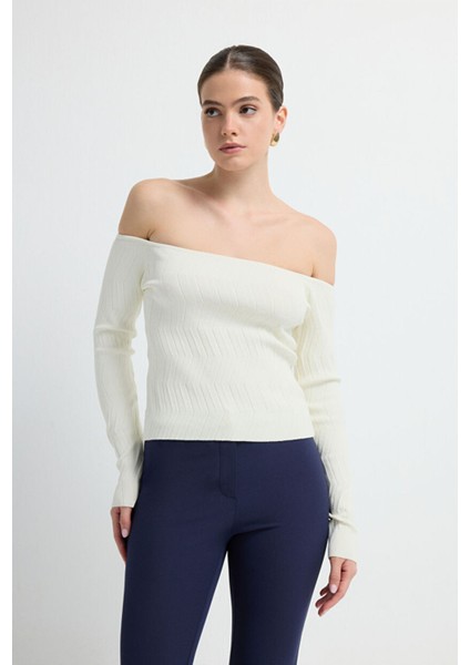 Zigzag Örgülü Triko Kazak Ekru 13945301000 fırsatları