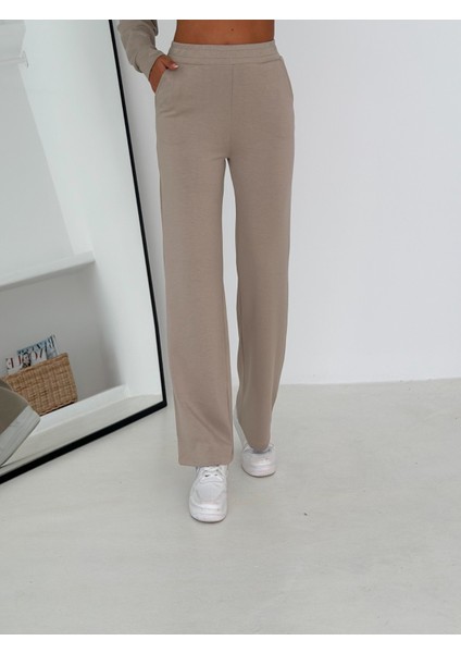 Kadın Fermuarlı Rahat Kesim 2'li Eşofman Takımı - Günlük ve Şık Kombin fiyatları